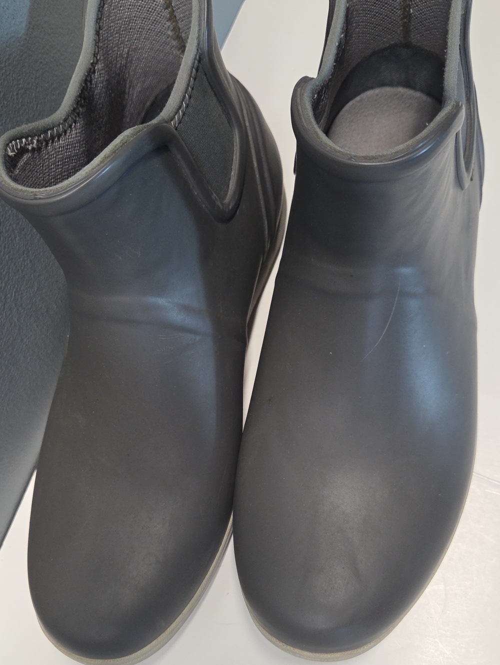Bogs Women's Gray Ankle Rain Boots Size 11 - Picture 9 of 9